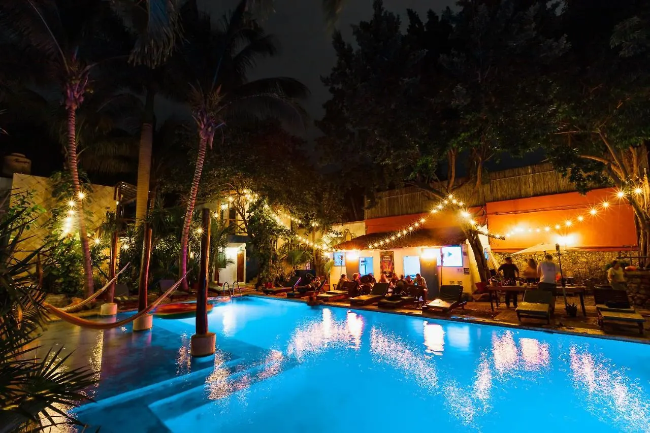 *** Gasthof Che Nomadas Merida Hostel Adults Only Mexiko